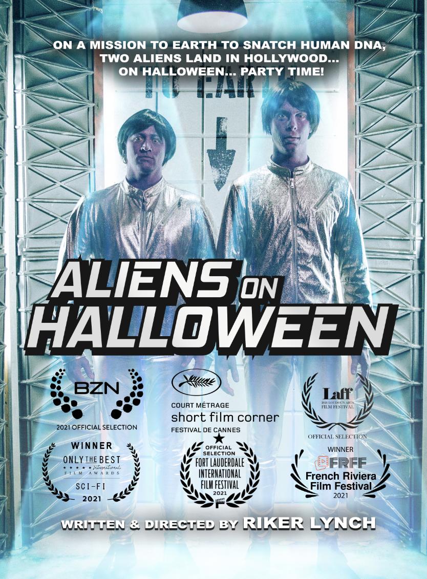 Aliens on Halloween